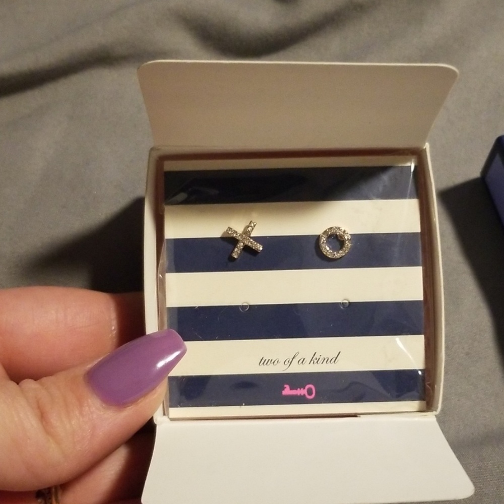 X O earrings